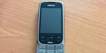 Lelah Menatap Layar, Gen Z Mulai Beralih ke Ponsel Bodoh Nokia Jadi Incaran