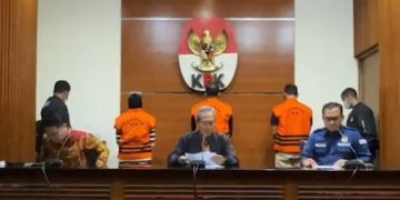 konferensi pers OTT Bupati Meranti (Instagram/@officialkpk)