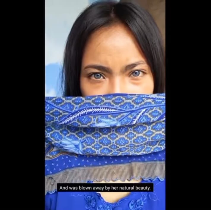 Evi Gadis Bermata Biru Asal Jawa Barat (Instagram/info_uniik)