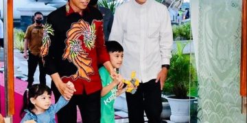 SS IG Ganjar Pranowo / Jokowi dan Ganjar tiba di Solo
