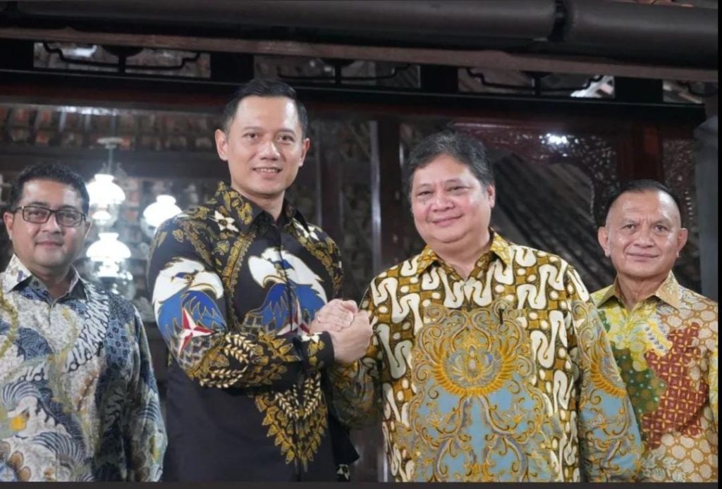 SS Airlangga Official / AHY dan Airlangga Jabat Tangan Bersama