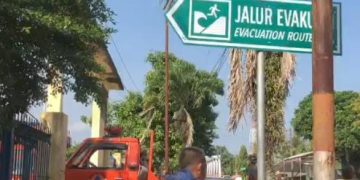 120 Rambu Titik Kumpul dan Jalur Evakuasi Tsunami Dipasang di 4 Wilayah Lebak