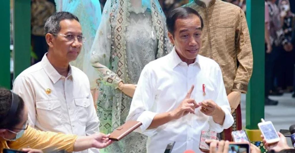 SS Youtube Setpres RI / Jokowi didampingi plt Gubernur DKI Jakarta di Sarinah