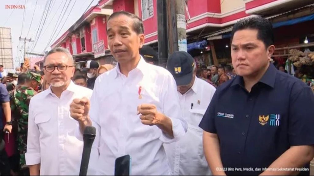 SS Youtube Setpres RI / Jokowi Beri keterangan pers untuk wartawan di Lampung.