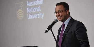 Foto: Anies Baswedan saat memberikan kuliah umum di Australian National University (Instagram/@aniesbaswedan)