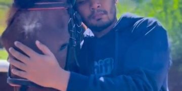 ustaz Hanan Ataki dibaiat jadi warga NU (Instagram/@hanan_ataki)