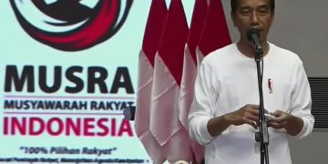 Jokowi saat berpidato di puncak Musra