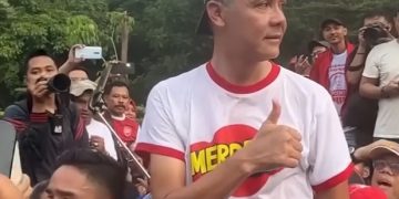 Ganjar Pranowo Usai lari pagi bersama relawan (Youtube Warta Kota Production/tangkapan layar)
