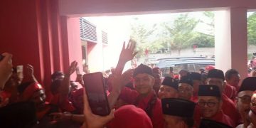 Ganjar Pranowo tiba di Kantor DPD PDI Perjuangan Banten.(Def)