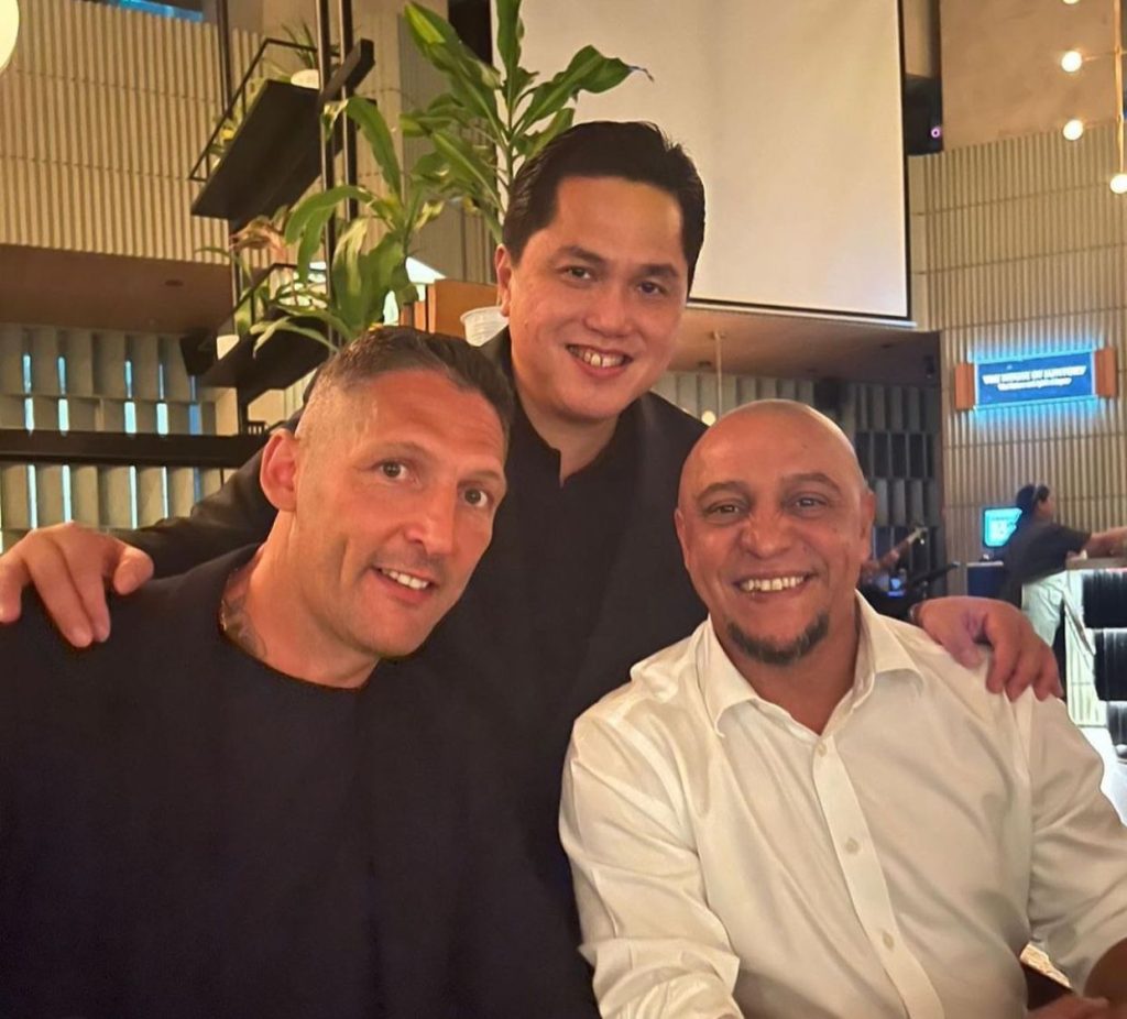 Pemain Legend Sepak Bola Dunia Akan Hadir Di Indonesia ( Instagram @erickthohir )