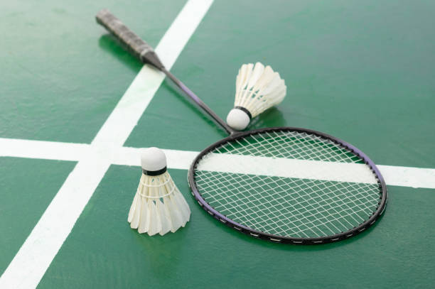 Raket badminton (iStcokphoto)