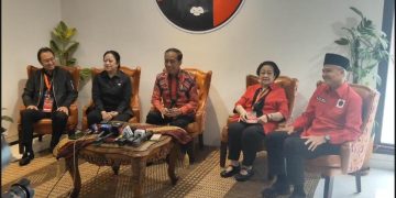 Megawati dan Jokowi Konferensi pers di Rakernas PDIP / Istimewa