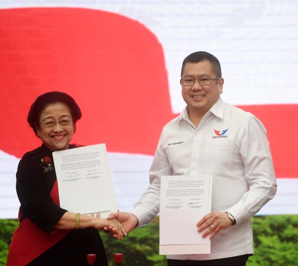 Perindo dan PDIP teken kerjasama dukung pencapresan Ganjar Pranowo / SS Istimewa
