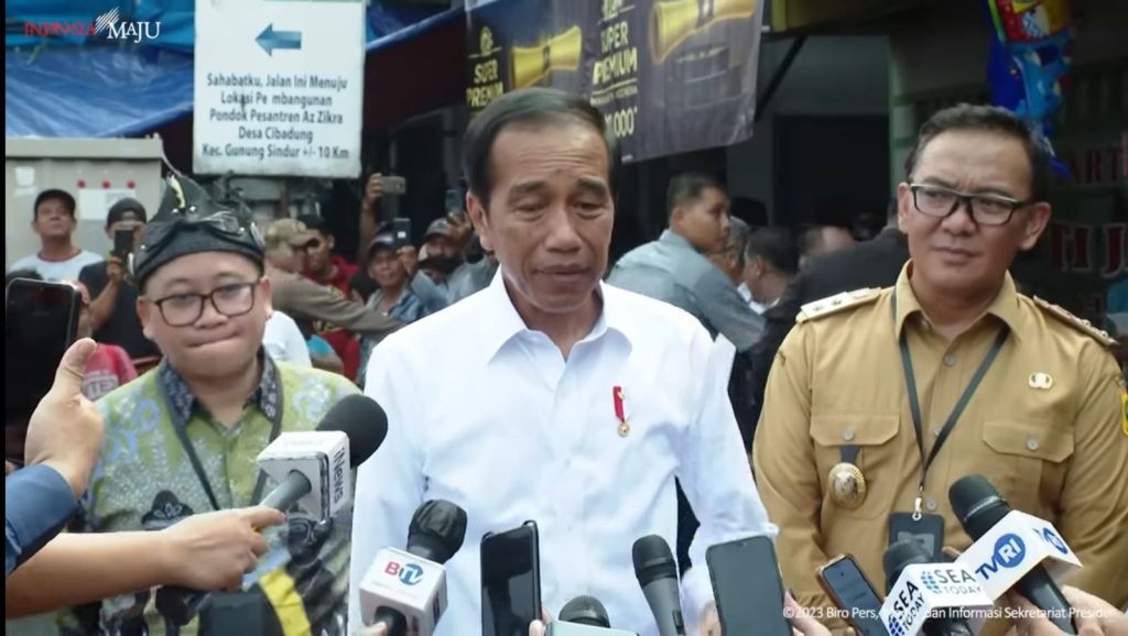 Pemerintah Tetapkan Cuti Idul Adha 28 dan 30 Juni, Jokowi Berikan Alasannya ( Youtube Sekretariat Presiden )