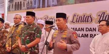 Panglima TNI dan Kapolri saat hadiri doa bersama Hut Bhayangkara (ist)