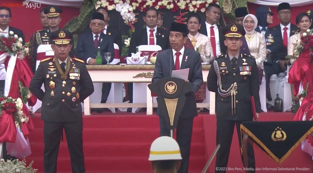 Jokowi pidato pada Hut Bhayangkara (Setkab)