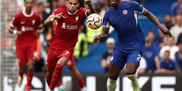 Chelsea dan Liverpool Bermain Seri Spektakuler di Stadion Stamford Bridge (AFP/HENRY NICHOLLS)