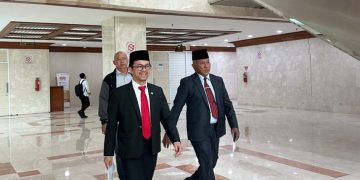 Marinus Gea dan Komarudin Katubun (Dok Suaranusantara)