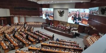 suasana rapat paripurna di dpr ri