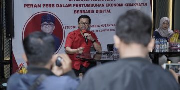 Marinus Gea saat menjadi narasumber dalam acara FGD bersama BI Banten (SN/Aris T)