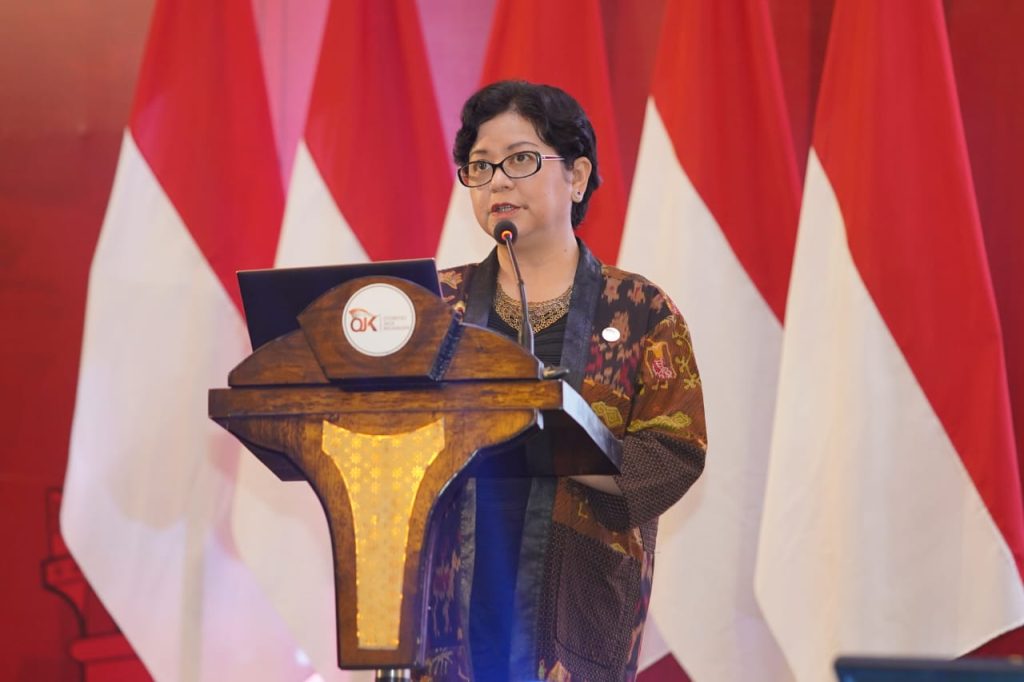 Sophia Wattimena, Ketua Dewan Audit OJK
