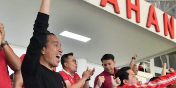 Presiden Joko Widodo (Jokowi) terlihat sangat gembira ketika Timnas Indonesia U-23 berhasil mencetak gol pertama dalam pertandingan kualifikasi Piala Asia U-23 2024 melawan Timnas Turkmenistan.(ist)