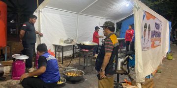 Dapur Umum Pengungsi TPA Rawa Kucing