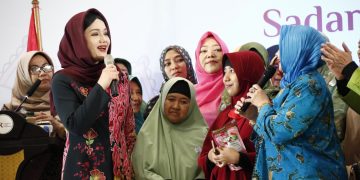 Kepala Eksekutif Pengawas Perilaku Pelaku Usaha Jasa Keuangan, Edukasi, dan Pelindungan Konsumen OJK Friderica Widyasari Dewi