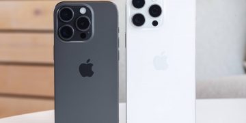iPhone 15