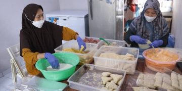 Kisah Juragan Risoles Mayo Asal Pinang Kota Tangerang, Produksi Hingga 1.200 pcs Setiap Harinya