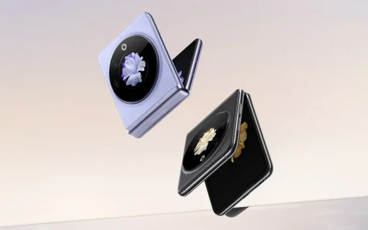 Phantom V Flip 5G