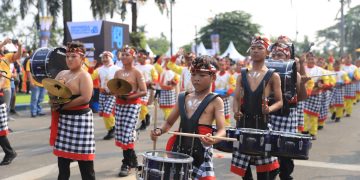 Parade Marching Band di Kota Tangerang