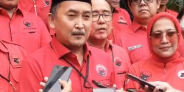 Ade Sumardi (Foto: Tangkap layar instagram DPD PDIP Banten)