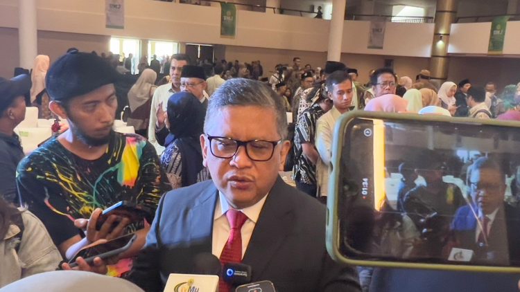Pemecatan Ketua MK, Sekjen PDI-P Pertanyakan Keabsahan Pasangan Prabowo-Gibran