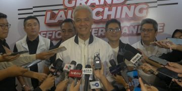 Capres Nomor Urut 3, Ganjar Pranowo saat diwawancarai di FX Sudirman, Senayan, Jakarta Pusat, pada Senin (11/12/2023). (Ilham/Suaranusantara)