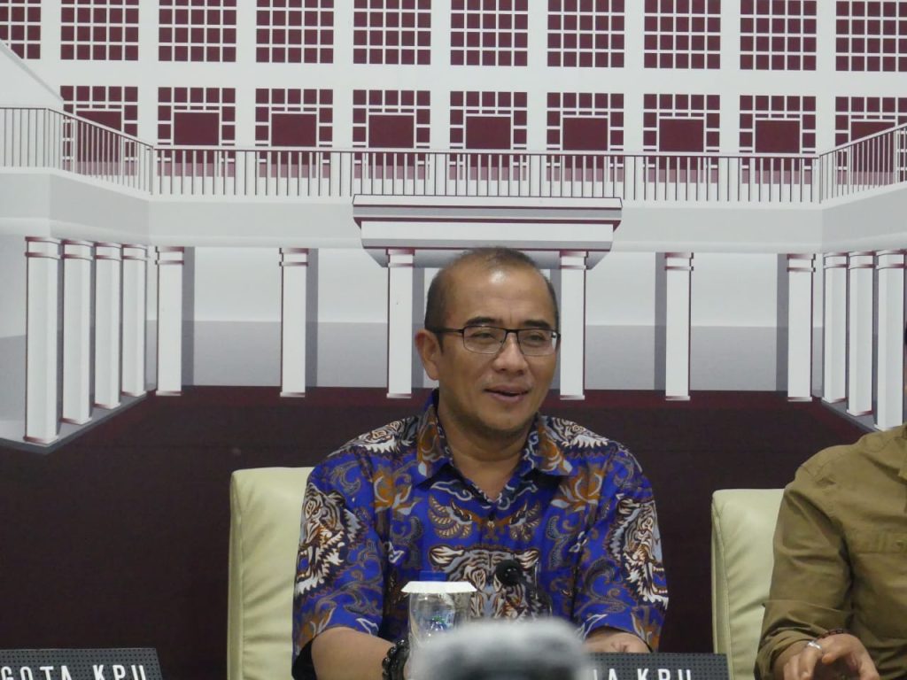 Ketua KPU RI, Hasyim Asy'ari saat konferensi pers di kantor KPU RI, Jakarta Pusat, pada Senin (11/12/2023). (Foto Ilham/Suaranusantara)