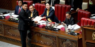 Rapat Paripurna Masa Persidangan II Tahun Sidang 2023-2024 di Gedung Nusantara, Senayan, Jakarta, Selasa (5/12/2023). Foto: Mentari/nr