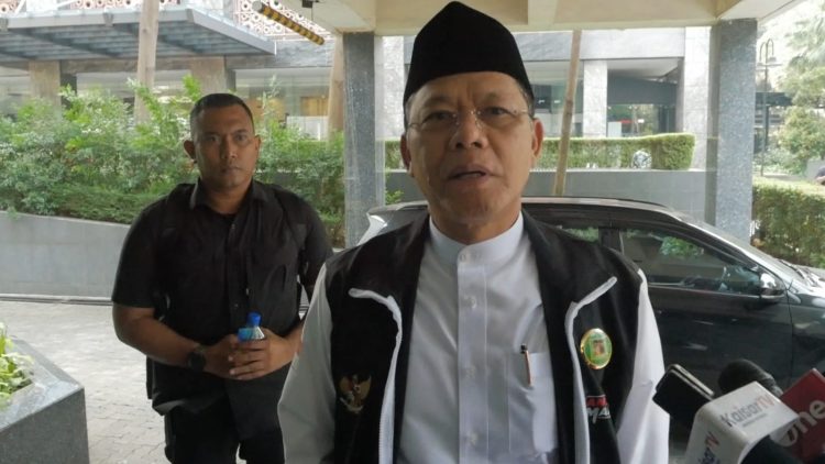 Plt Ketua Umum PPP, Mardiono saat diwawancarai di gedung High End, Jakarta, pada Rabu (13/12/2023). (Ilham/Suaranusantara)
