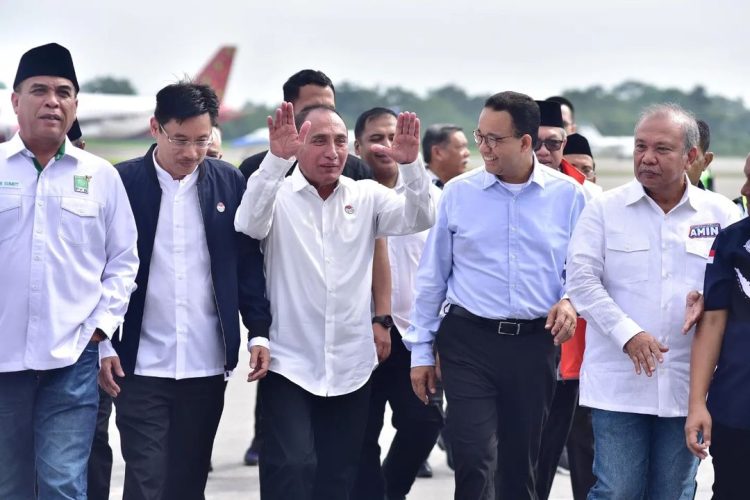Edy Rahmayadi menyambut Capres 01 Anies Baswedan di Bandara Kualanamu, Deli Serdang, Sumatera Utara, Minggu 3 Desember 2023. (instagram Edy Rahmayadi)