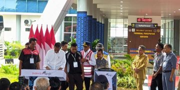 Jokowi resmikan Terminal Pakupatan, Kota Serang, Banten.(SuaraNusantara.com/Def)