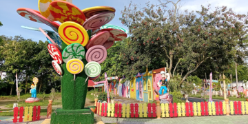 Wisata Dunia Candy