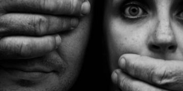 Kisah Tragis Turis Perempuan Diperkosa di India saat Berpetualang dengan Sepeda Motor bareng suaminya