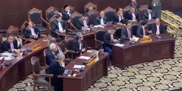 Sidang MK dalam sengketa Pilpres 2024