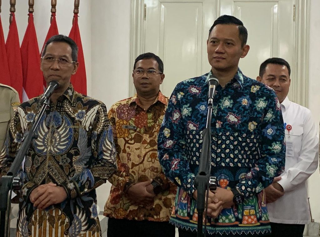 AHY dan Heru Budi di Balai Kota
