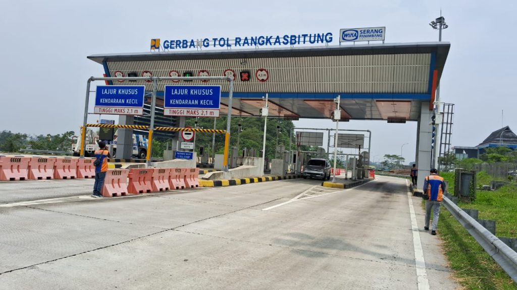 Gerbang Tol Rangkasbitung pada ruas Tol Serang-Panimbang.(SuaraNusantara/Def)
