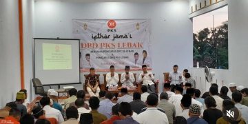 Doa bersama tim pemenangan Iip Makmur di DPD PKS Lebak.(Instagram PKS Lebak)