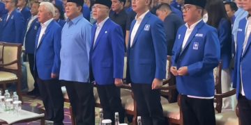 Presiden Terpilih di Pilpres 2024, Prabowo Subianto dan kader Partai Amanat Nasional (Dok Instagram @amanatnasional)