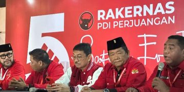 Rapidin Simbolon Ketua DPD Perjuangan bicara soal Pilkada Sumut (Dok Piganus Zanoto/SuaraNusantara)
