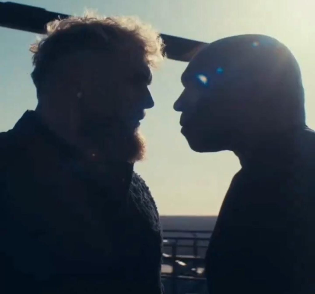 Mike Tyson dan Jake Paul