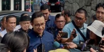 Anies Baswedan beberkan alasan nyagub di Pilgub Jakarta periode kedua saat berada di Masjid Raya Pondok Indah (instagram @aniesbaswedan)